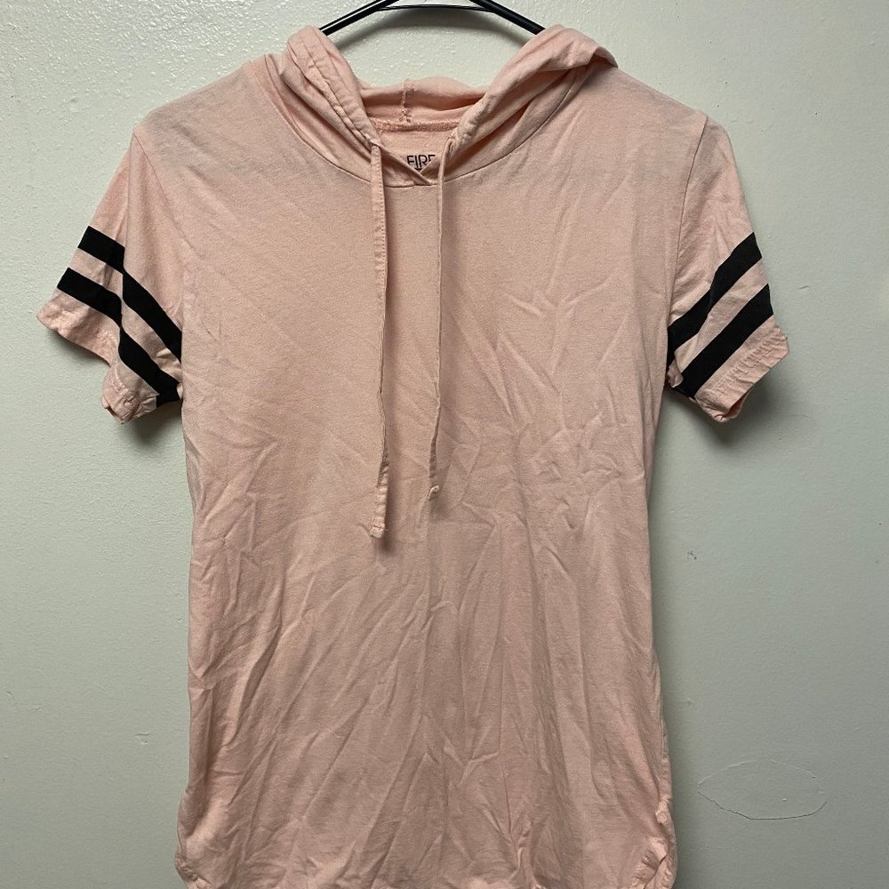 Light Pink Short Sleeve Shirt With Hood